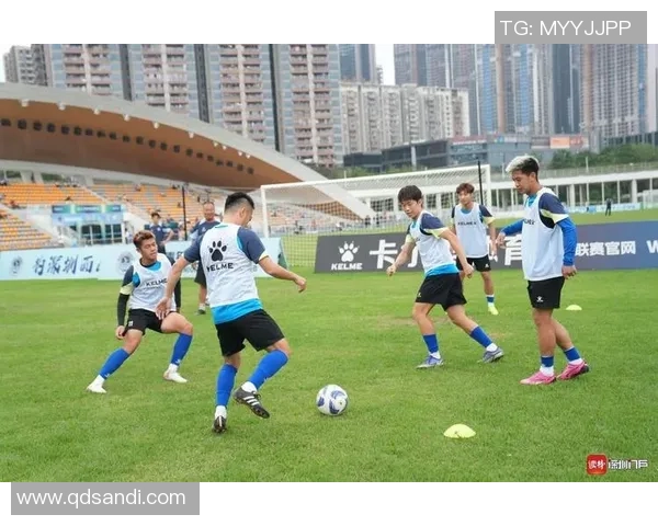 深圳足球队速度之争引发热议球迷对比赛公平性提出质疑