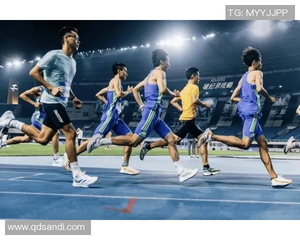 足球明星隐形眼镜助力运动表现提升时尚潮流引领新风尚